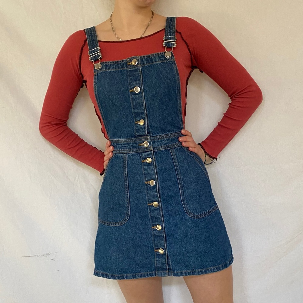 Super cute button up denim dress!!!